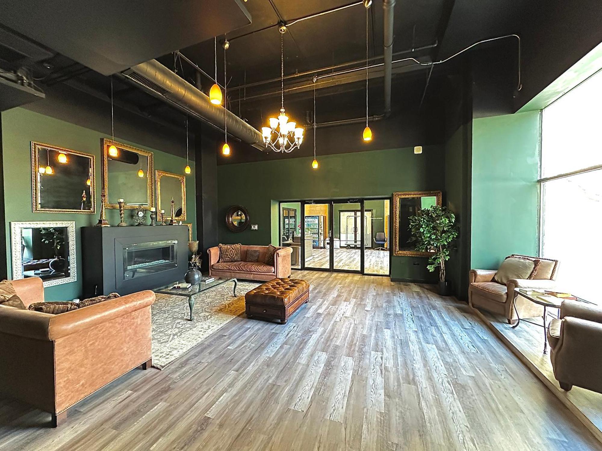Bright 2Br Luxury Corner Suite With Optional Parking Sleeps 6 Guests Near Mccormick Place And Soldier Field Chicago Extérieur photo