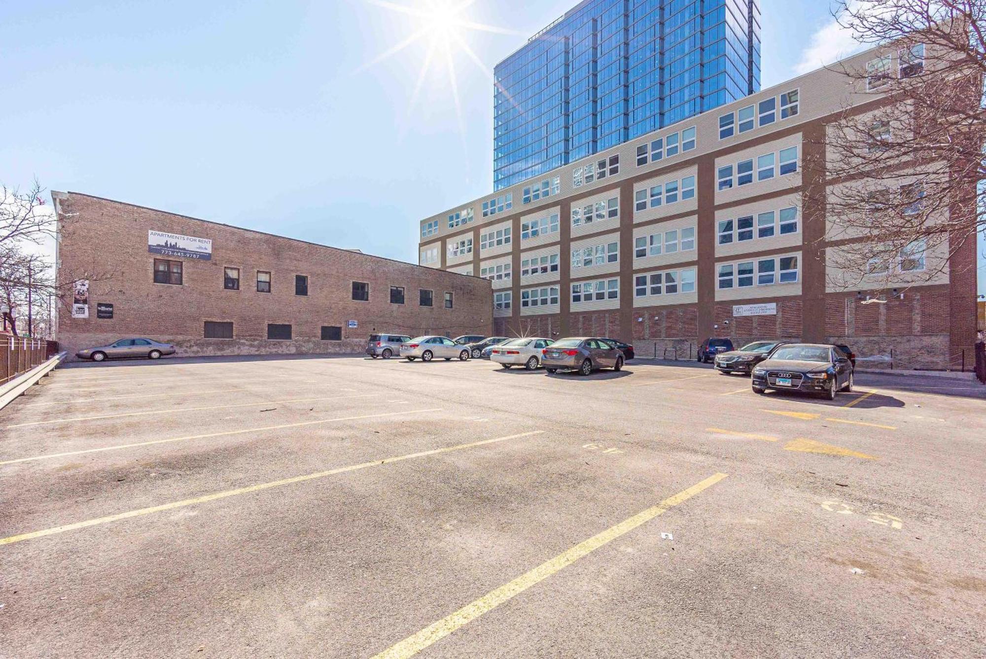 Bright 2Br Luxury Corner Suite With Optional Parking Sleeps 6 Guests Near Mccormick Place And Soldier Field Chicago Extérieur photo