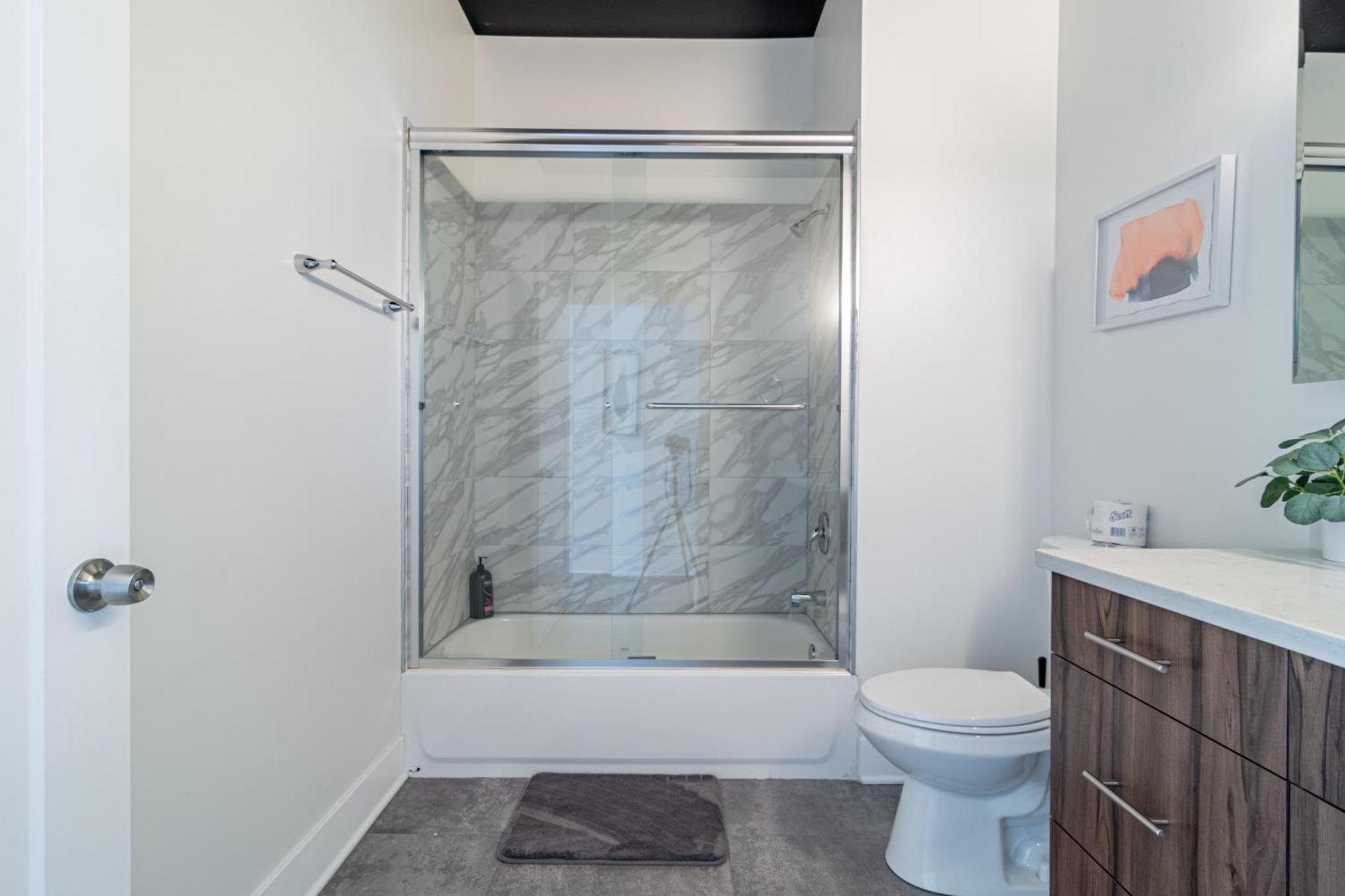 Bright 2Br Luxury Corner Suite With Optional Parking Sleeps 6 Guests Near Mccormick Place And Soldier Field Chicago Extérieur photo